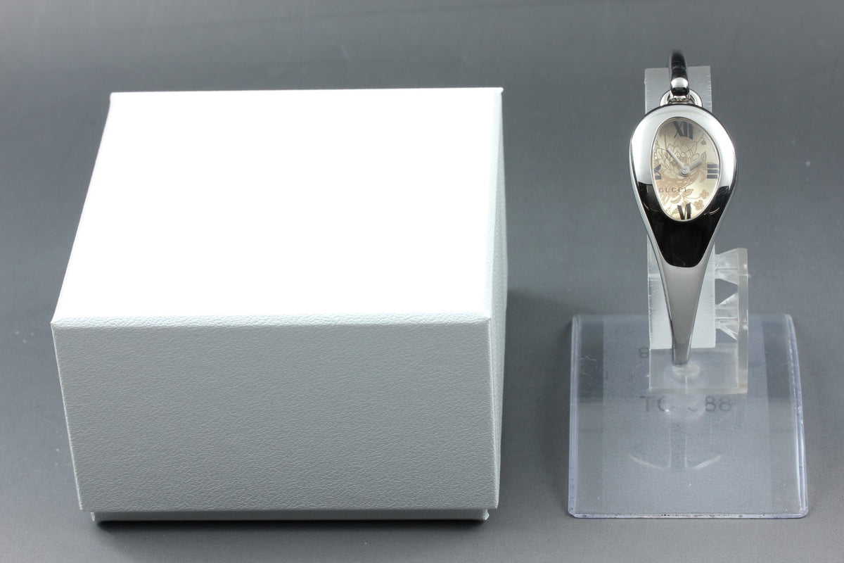 GUCCI 103 Champagne Floral Dial Silver Quartz 21 mm Bangle Women's Watch