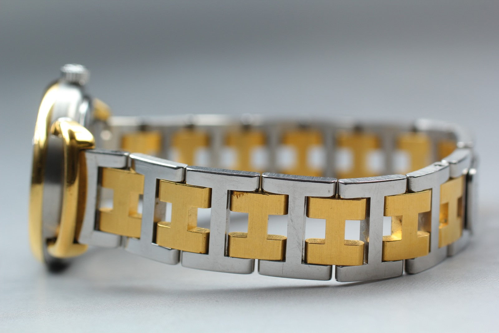 Vintage [Exc+5] Hermes Pullman Gold Ivory Dial 24mm Date Woman's Quartz Watch