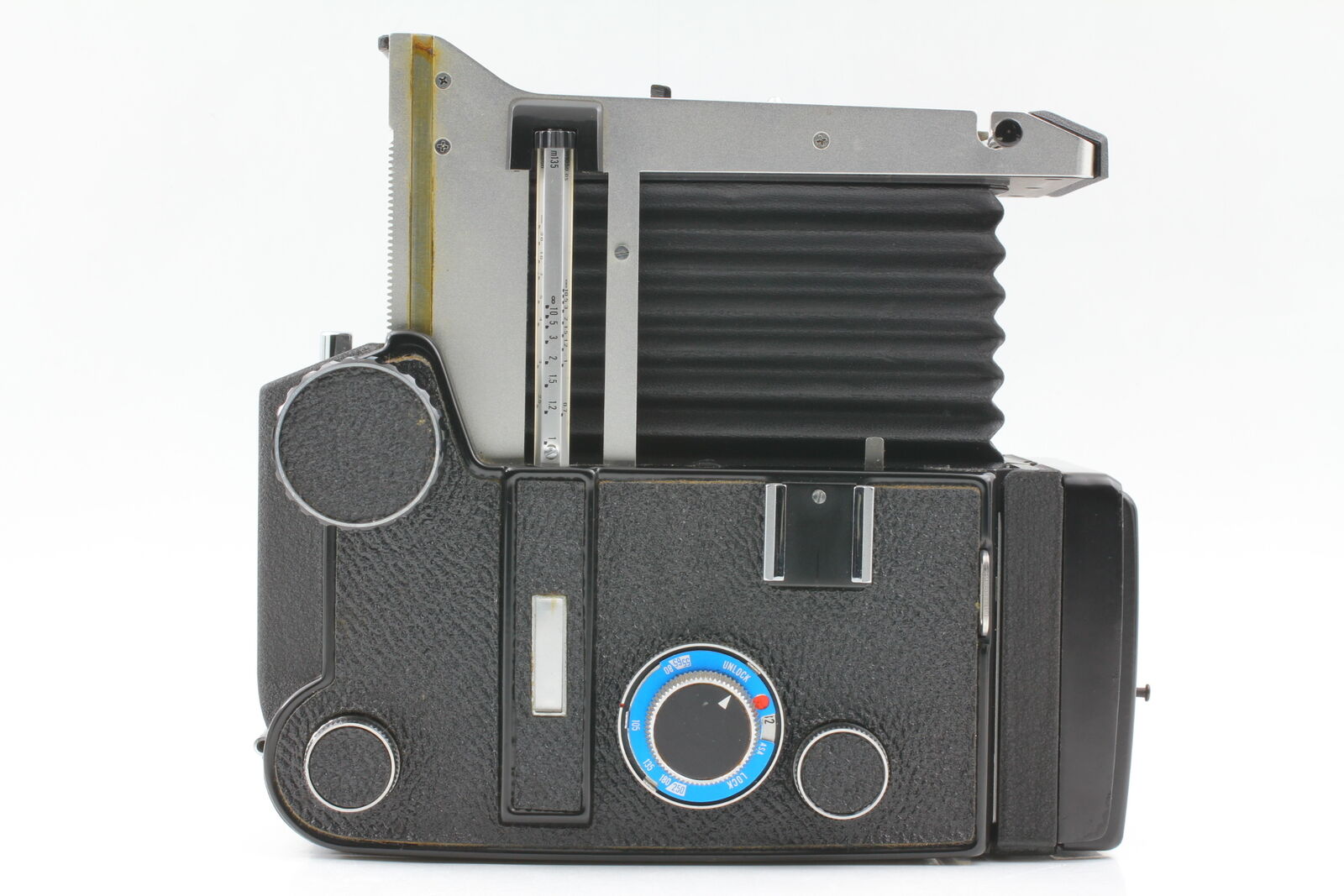 [N MINT- w/ Strap ] Mamiya C330 Pro Professional TLR FIlm Camera Body From JAPAN