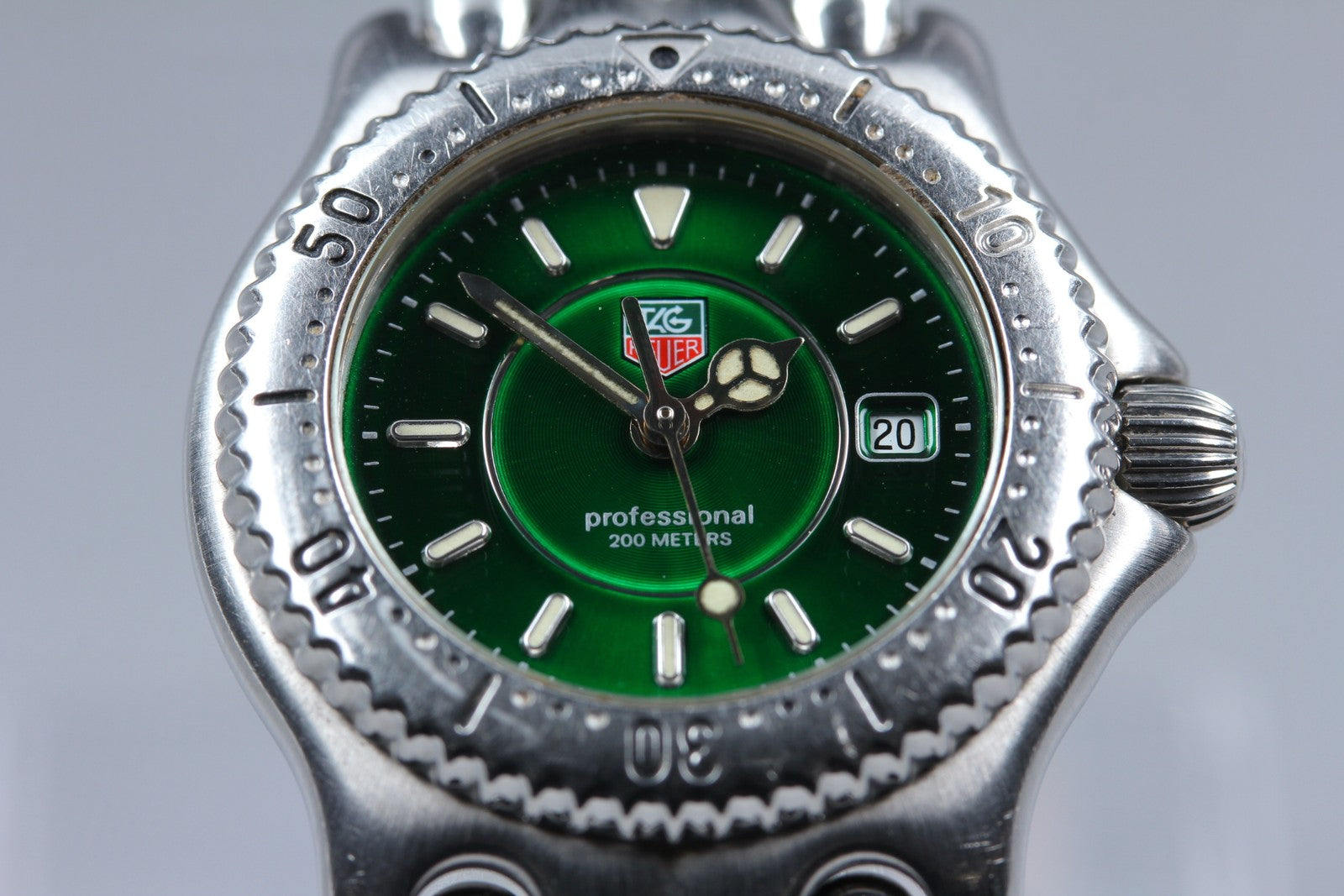 TAG Heuer SEL WG131E Green Dial Quartz Date Women's Watch 27mm JAPAN Exc+5