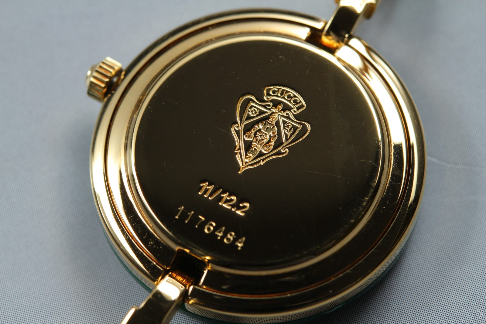 New Batt Gucci Change Bezel 11/12.2 12Color Women's White Quartz Watch JP