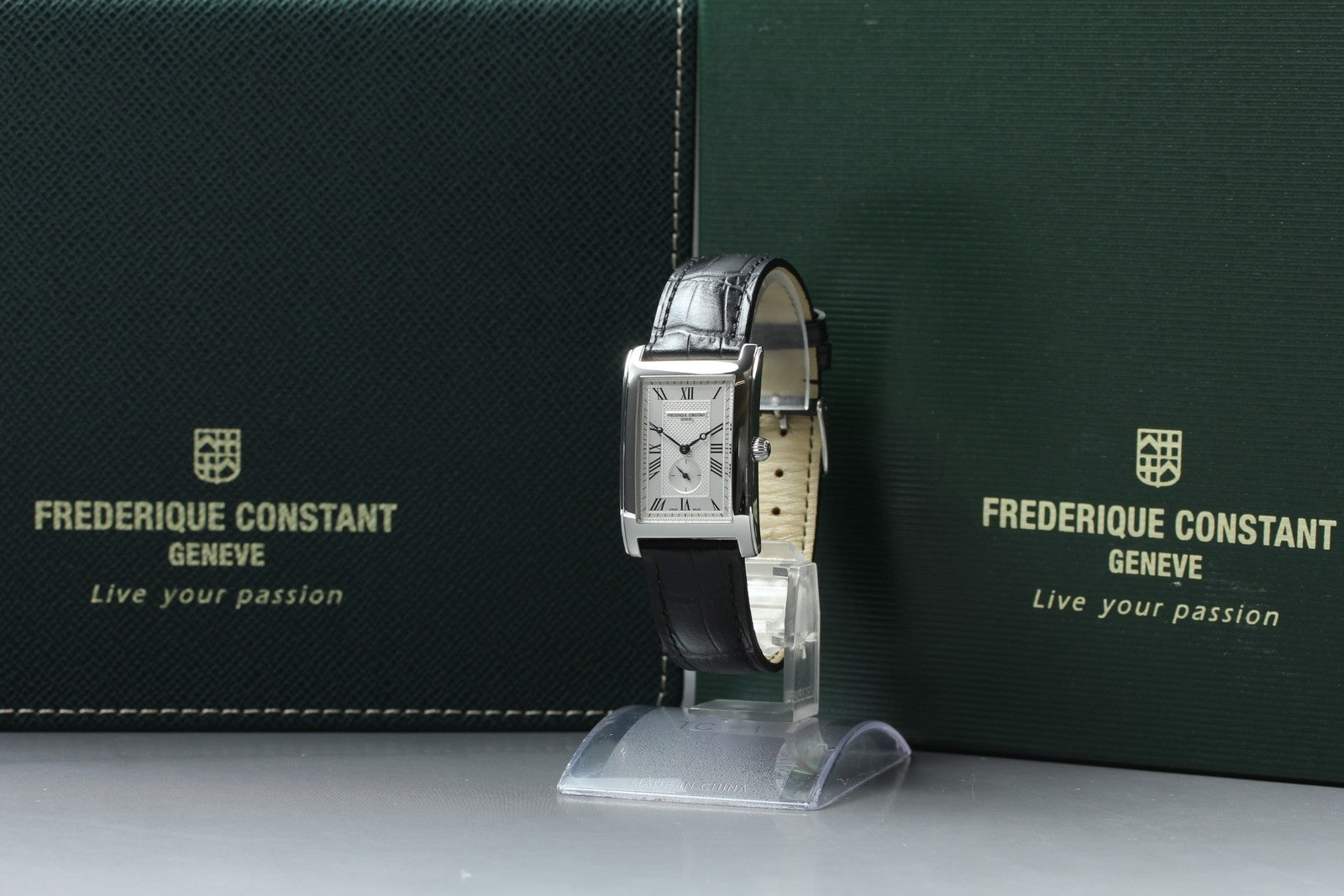 Frederique Constant FC-200/235XC25/6 26mm Silver Black Men's Quartz Watch [Box]