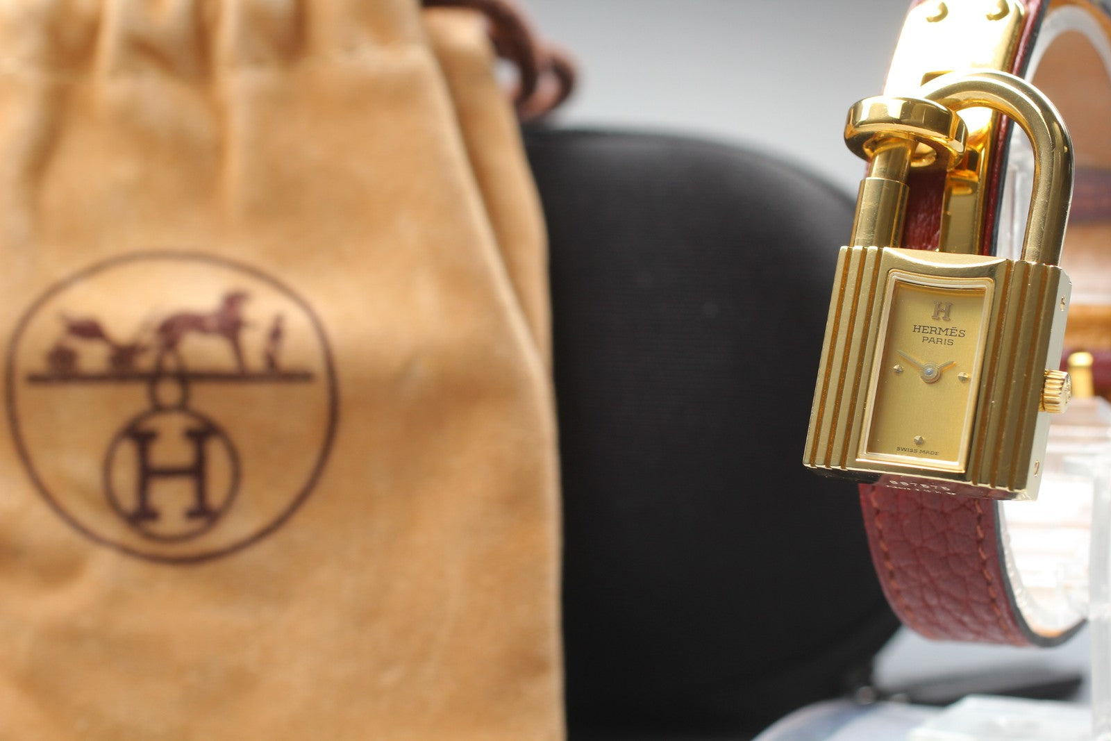 Vintage [Exc+5] HERMES Kelly Watch Gold Red Leather "X" Woman's Quartz Watch