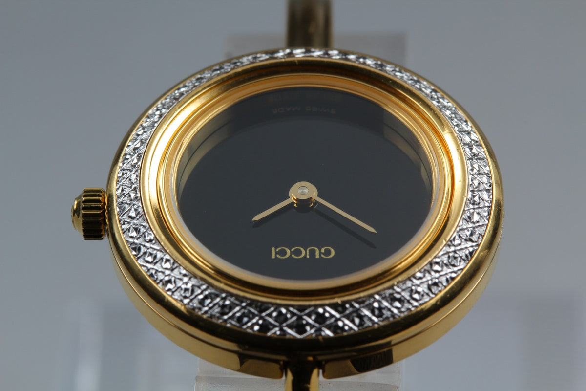 [Overhauled] Gucci Change Bezel 11/12.2 Black Dial Gold Women's Quartz Watch