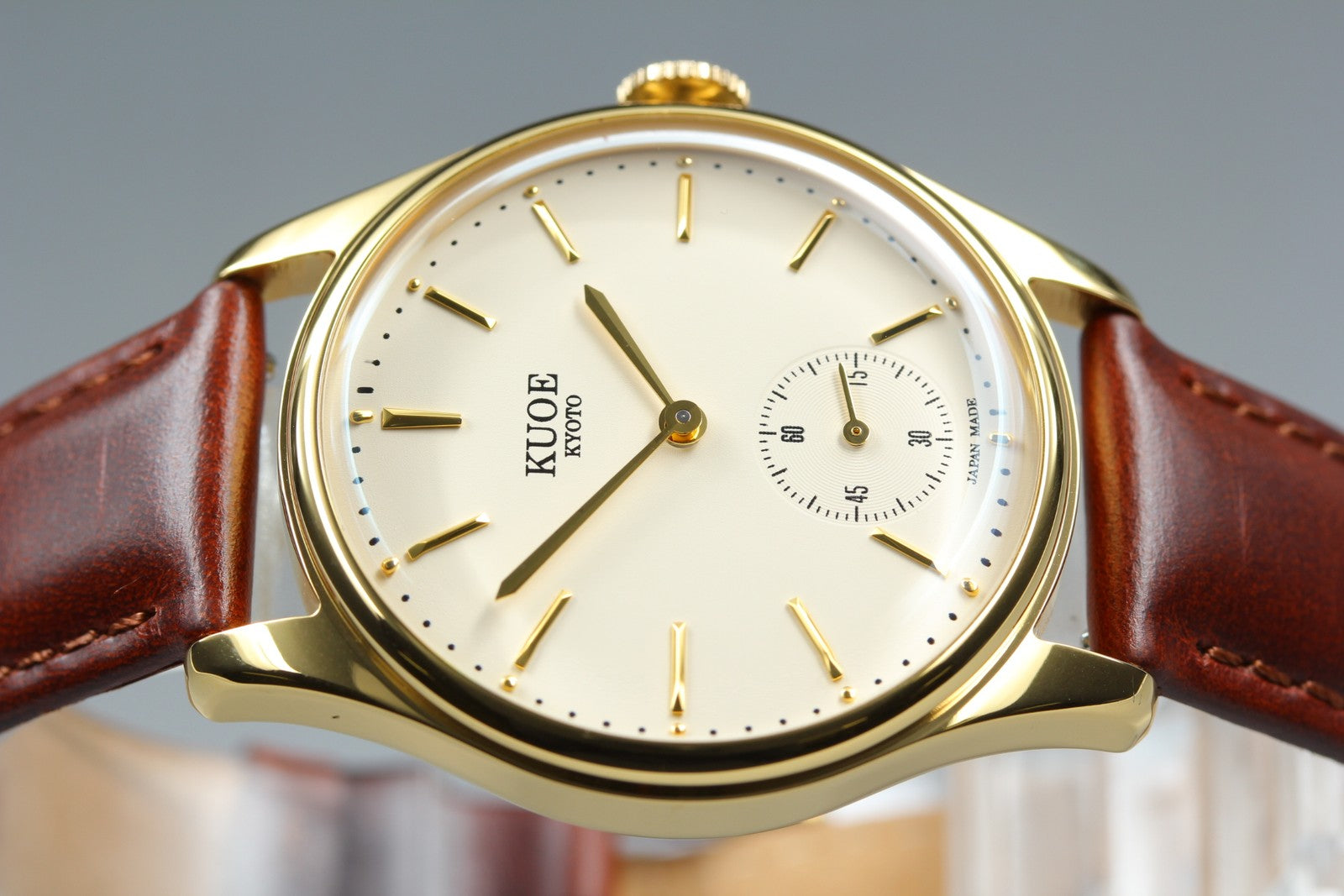 KUOE KYOTO OLD SMITH 90-001 34mm Gold Brown Quartz Men's Watch Japan [Box]
