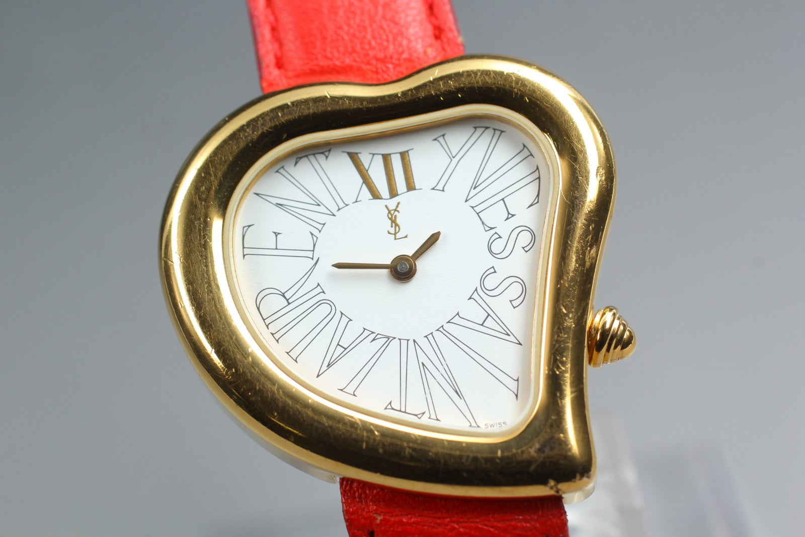 [Exc+5] Yves Saint Laurent Heart Gold Red 30mm Women's Watch Quartz JAPAN