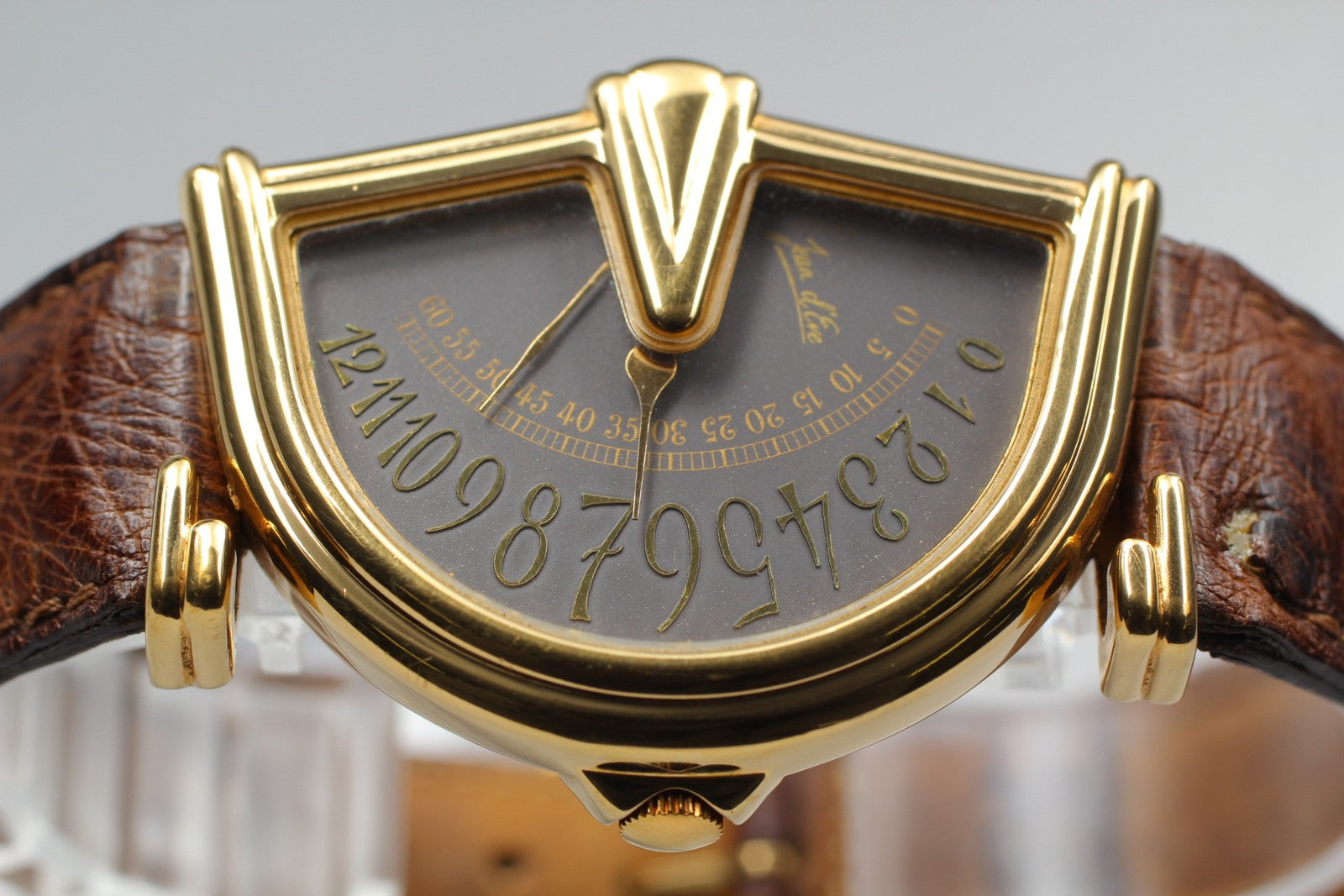 7982003