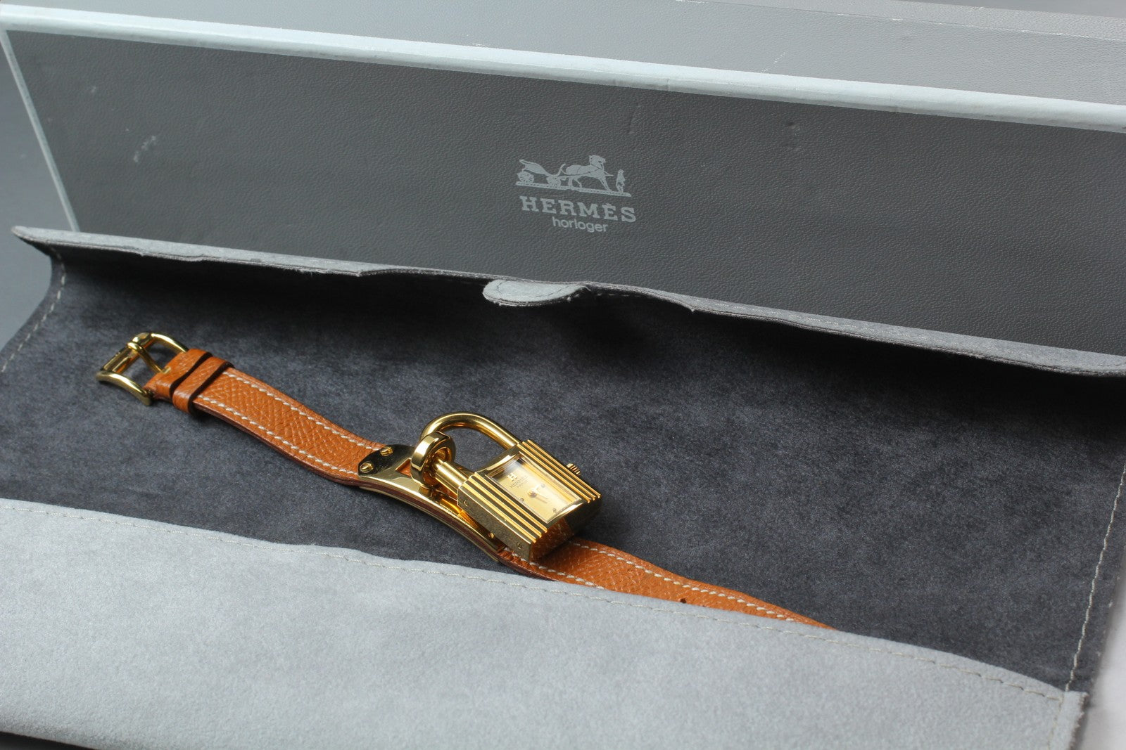 Vintage HERMES Kelly Watch Gold Brown Leather "U" Woman's Quartz Watch [Box]