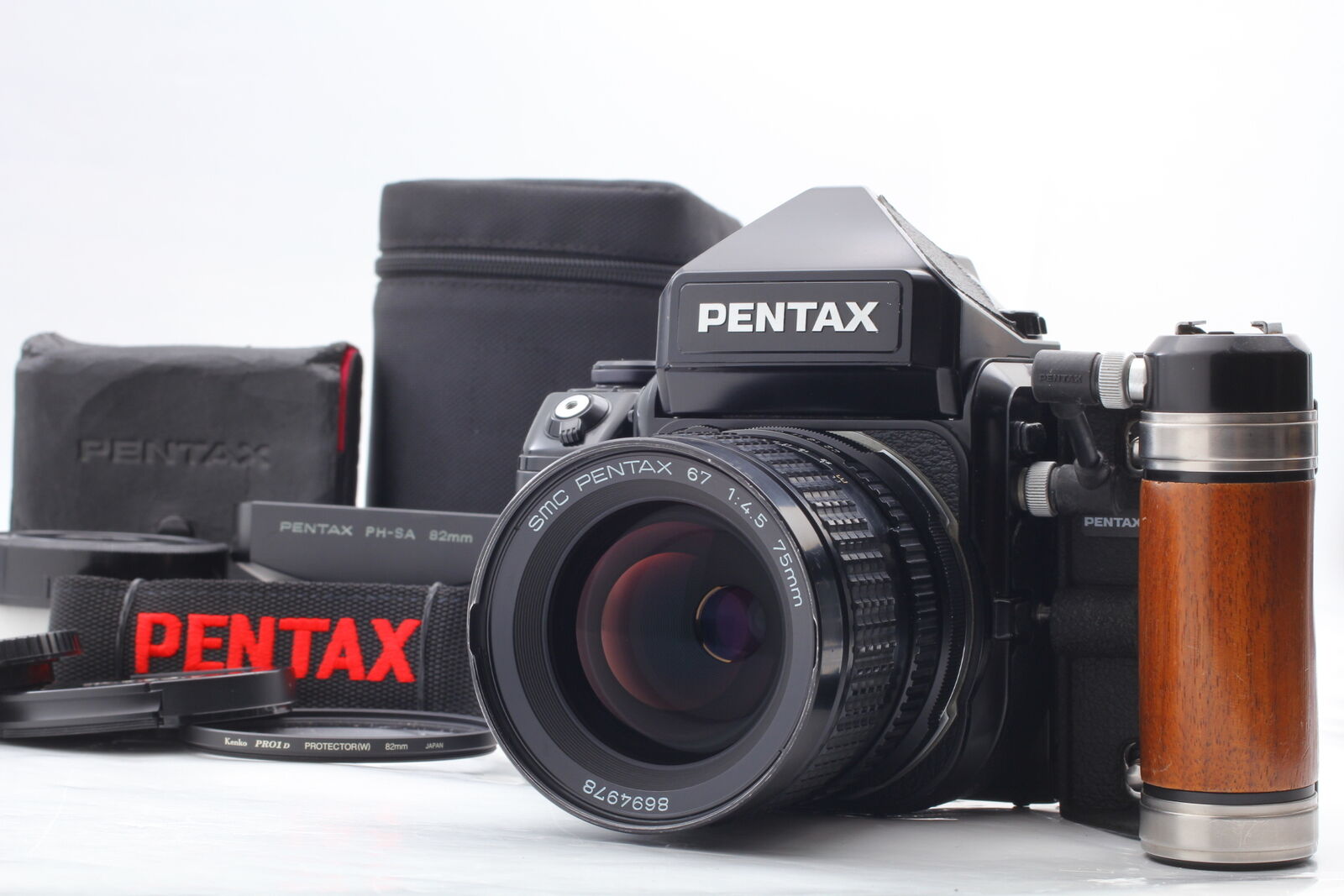 [Exc+5 w/Strap Grip] Pentax 67II Film Camera + 75mm f4.5 Lens AE From JAPAN