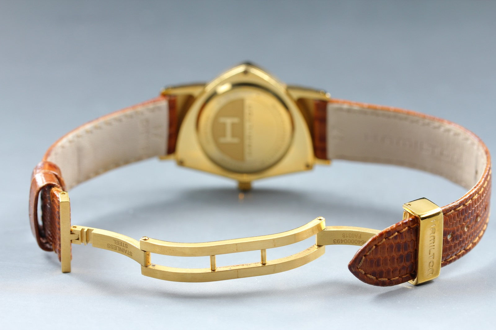 New Batt Hamilton Ventura H243010 Quartz White Dial Men's Watch 32mm Exc+4*Box