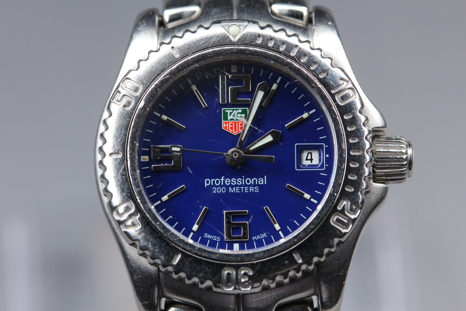 TAG Heuer Professional WT1413 Quartz Blue Dial Women's Watch 26mm JAPAN Box