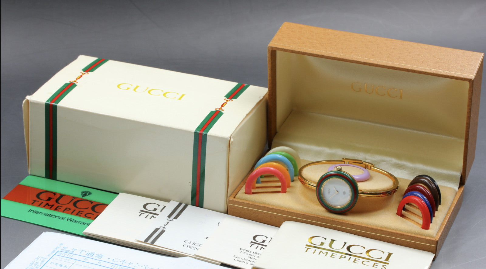 Vintage [Overhauled Box] GUCCI Change Bezel 1100-L 12 Colors Woman’s Qz Watch