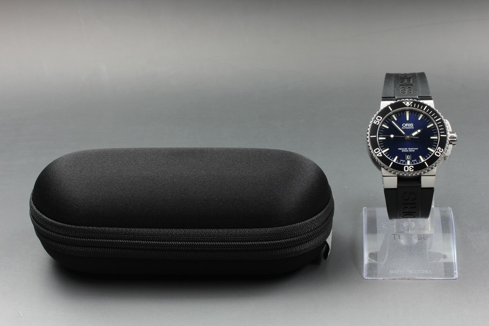 ORIS Aquis 7653 Date Automatic Blue Dial Men's Watch 43mm JAPAN