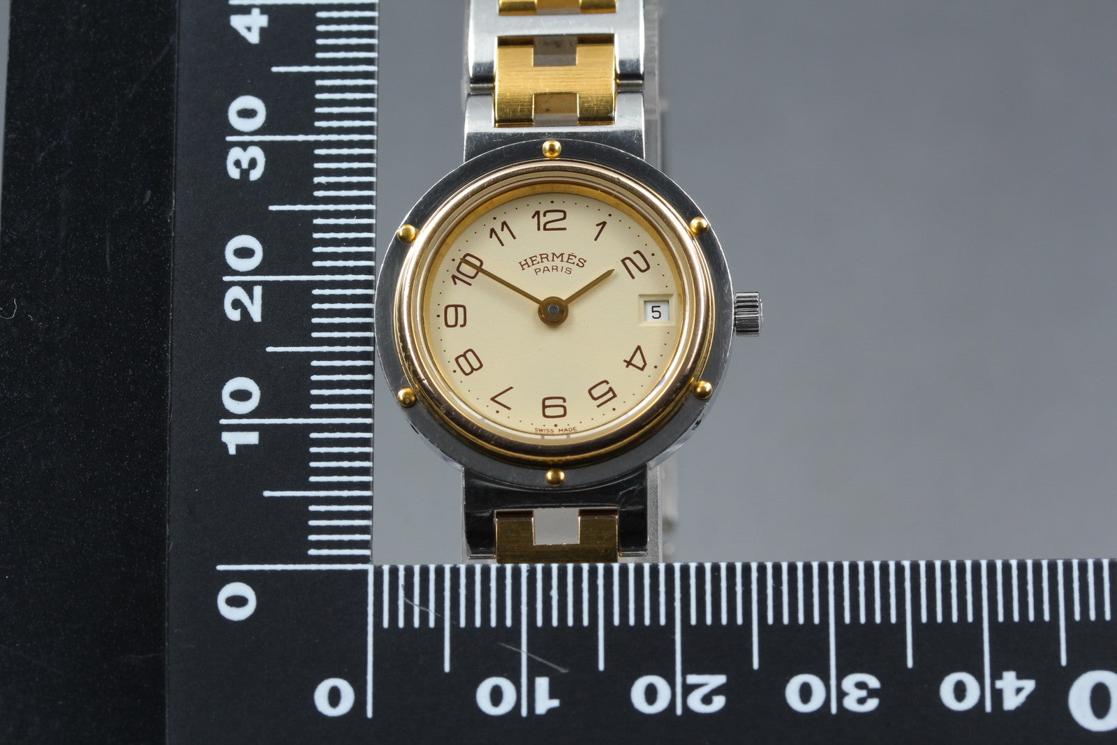 Vintage Hermes Clipper 24mm Ivory Dial Gold Woman's Watch Quartz [w /Box]