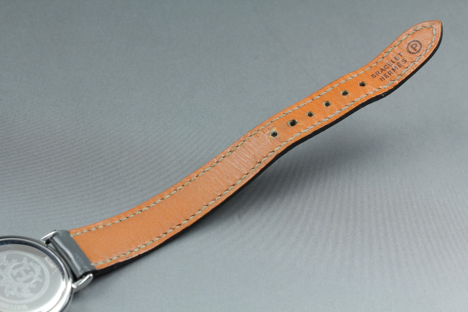 Vintage HERMES Meteor White Dial Gray "P" 24mm Woman's Watch Quartz  [w /Box]