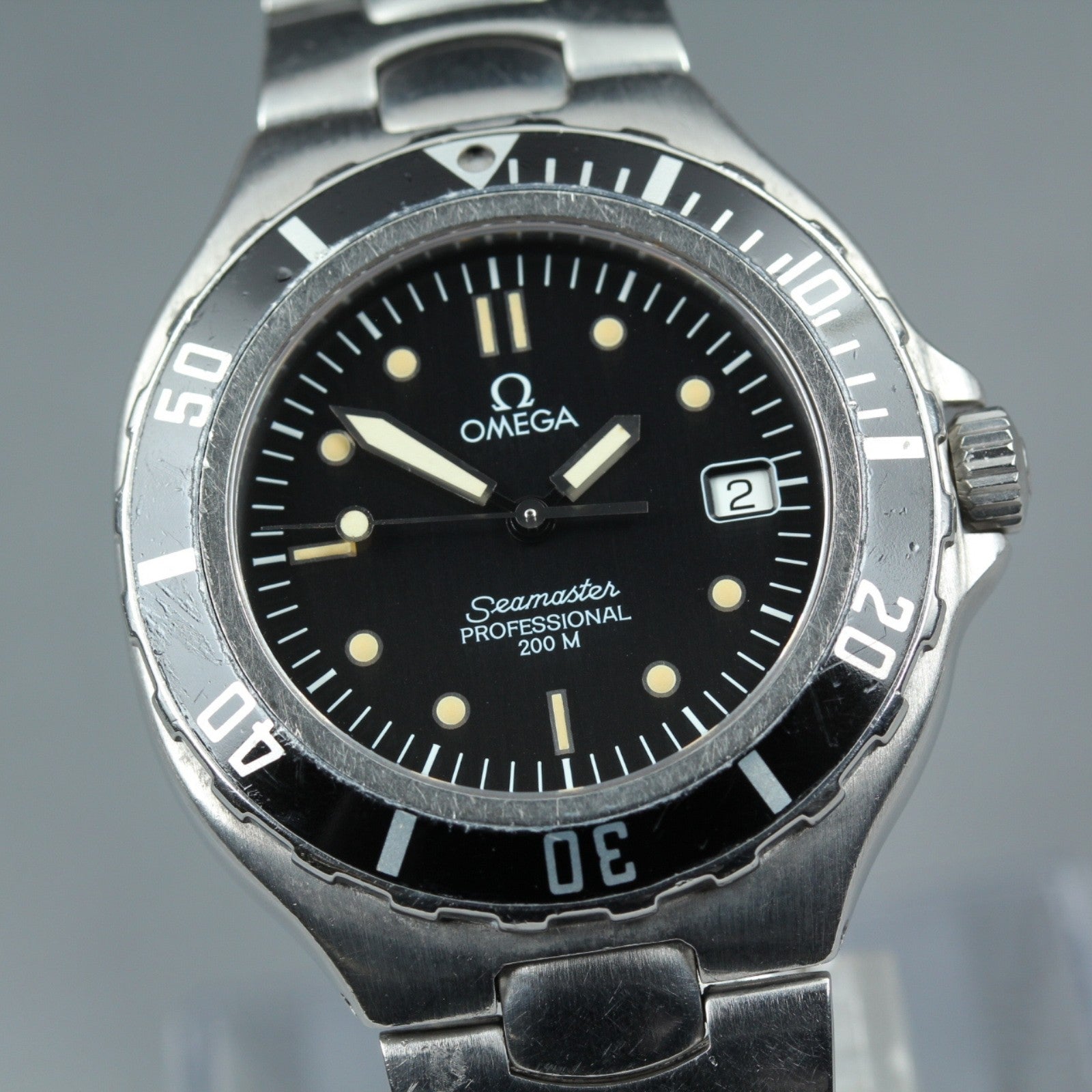 New Batt Vintage OMEGA seamaster Professional 200m Quartz Black Men's Watch 36mm