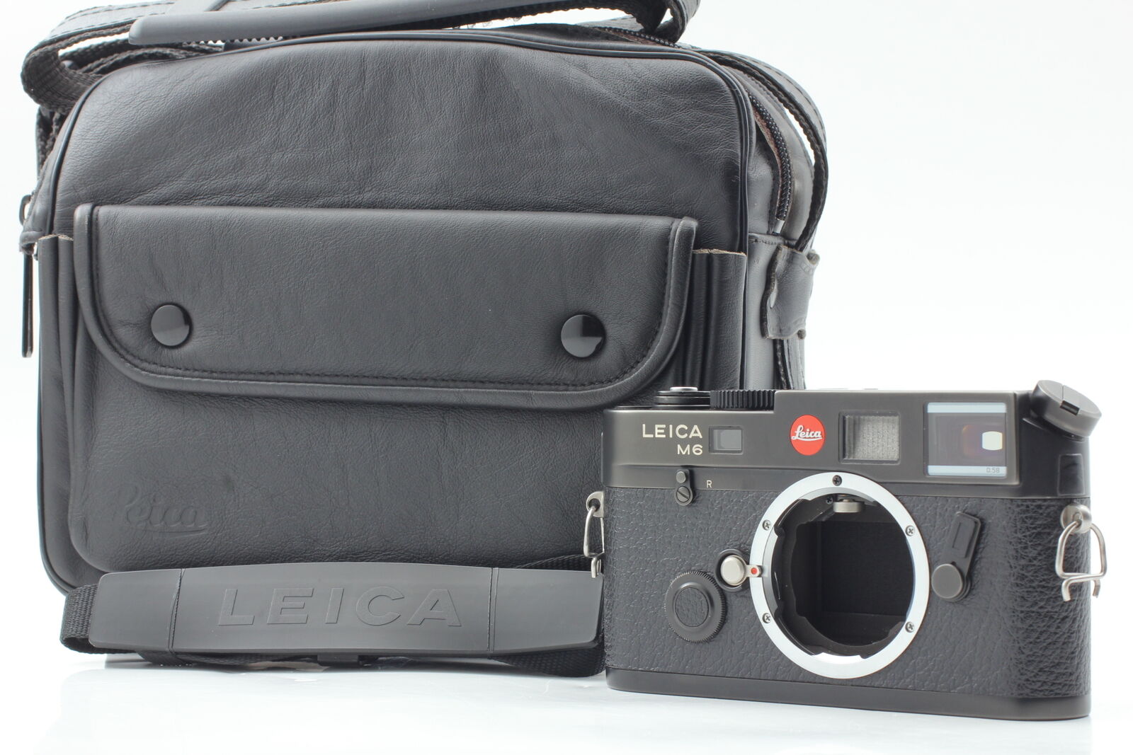 [N MINT w/Case] Leica M6 Black 0.58 TTL Rangefinder 35mm Film Camera From JAPAN