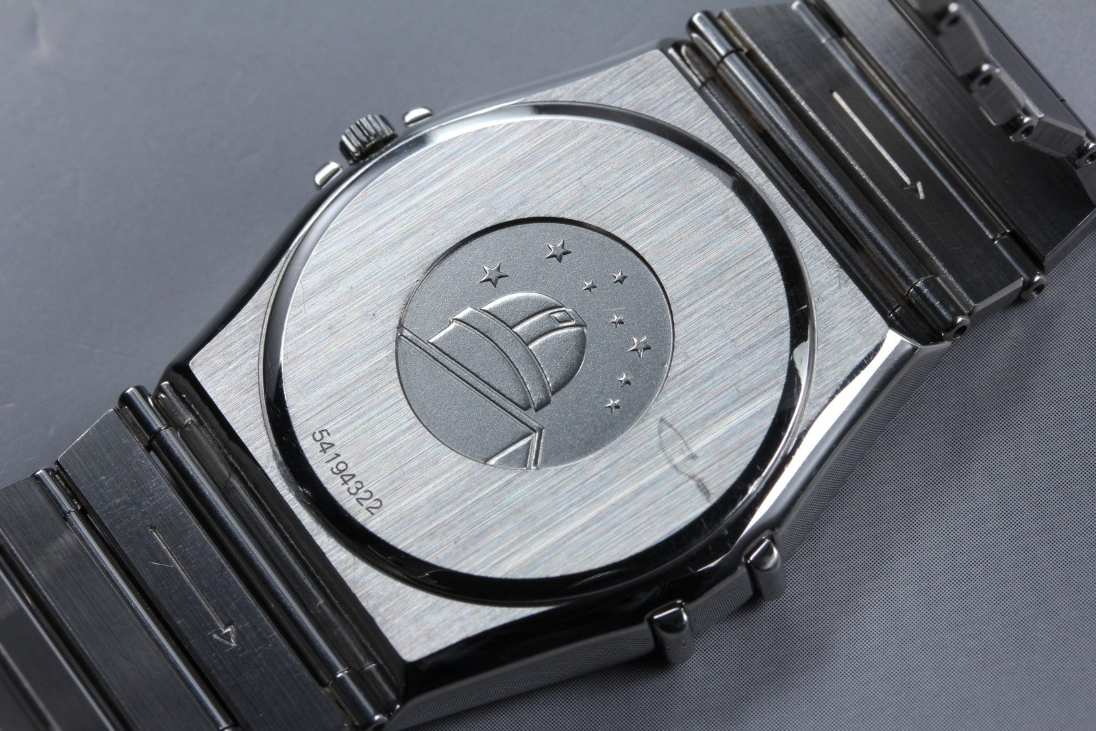 [Exc+5] OMEGA Constellation 396.1070.1 / 396.1080.1 Cal.1438 Quartz Unisex Watch