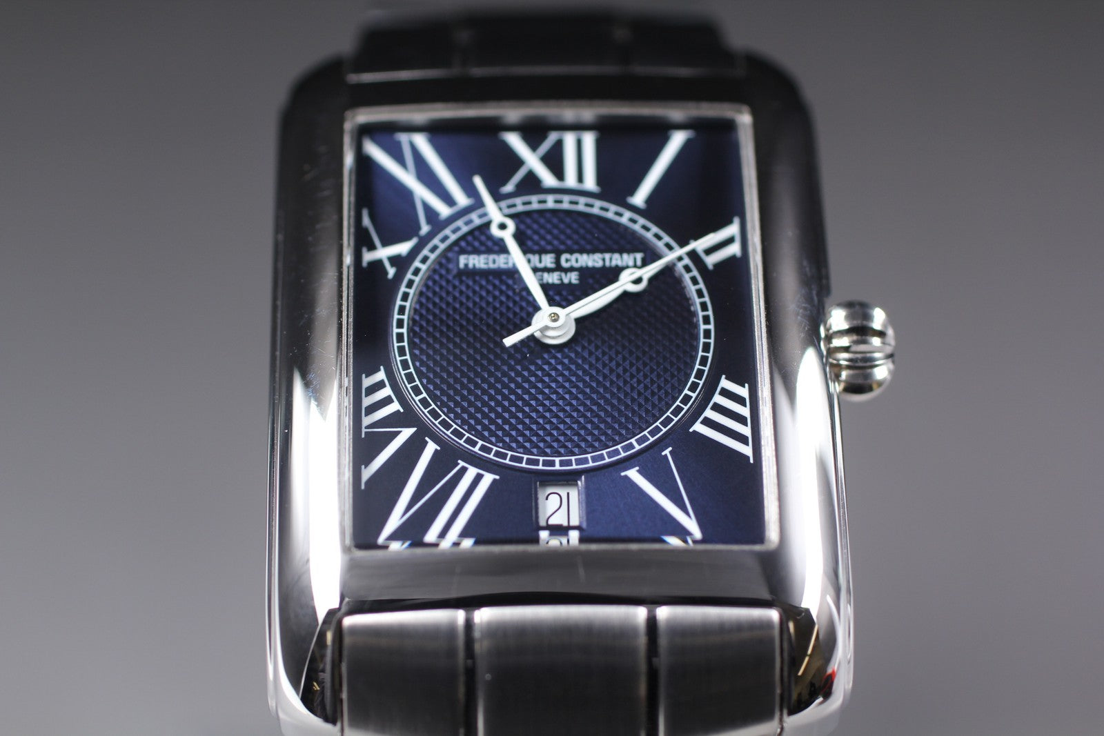 [N MINT]Box FREDERIQUE CONSTANT Classic FC-245X4C2/4/6 Quartz Watch 30mm JAPAN