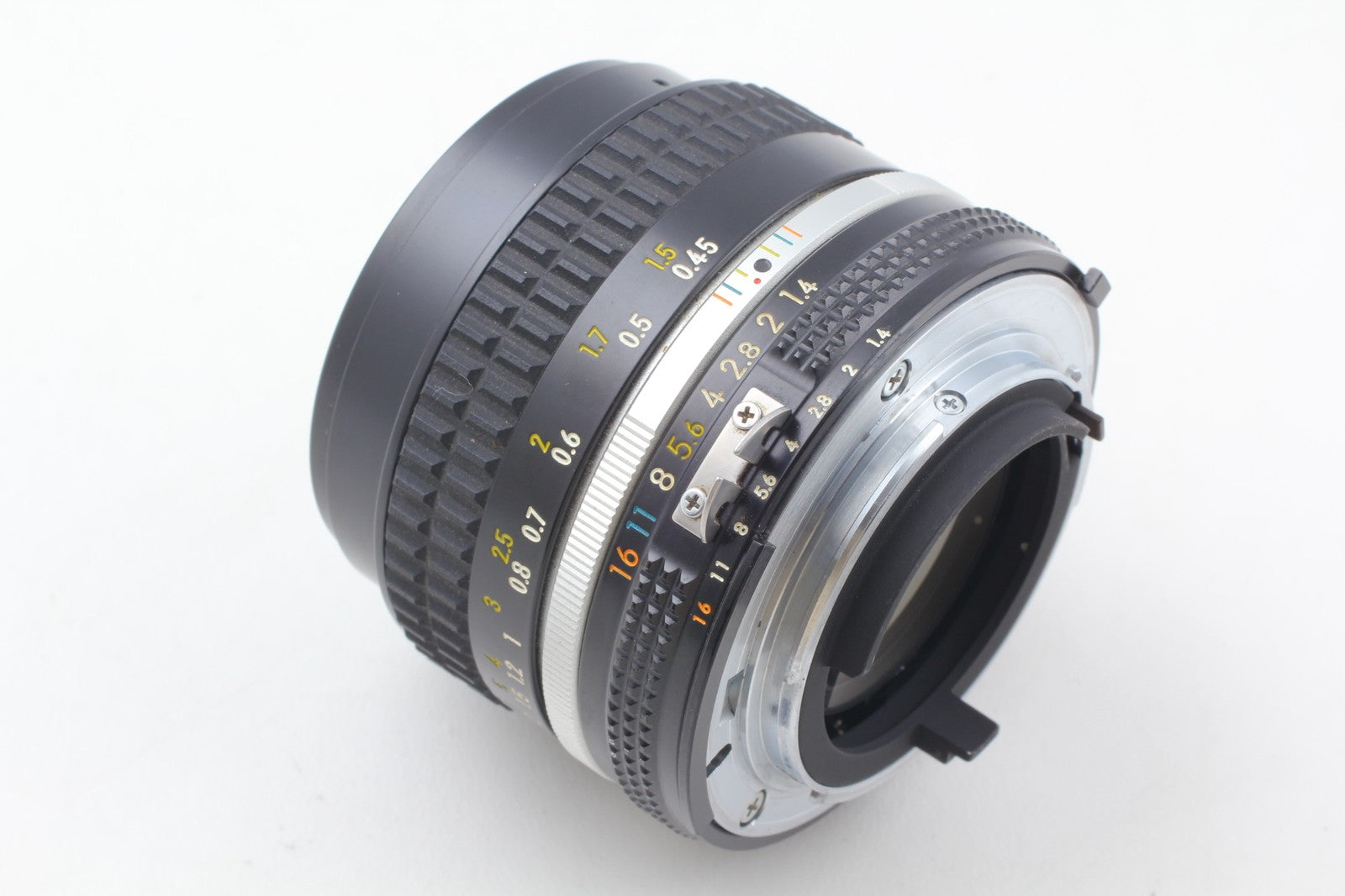 SIC [Near MINT] S/N 579xxxx Nikon Nikkor Ai-s Ais 50mm f1.4 MF Lens for F JAPAN