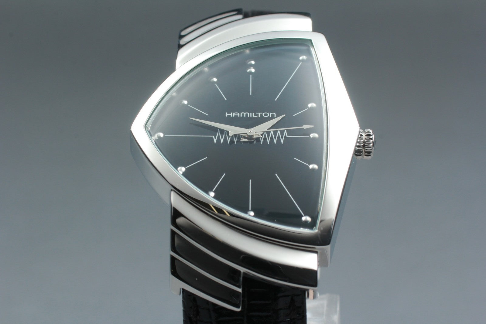 New Batt[N MINT]Box HAMILTON Ventura H244112 Black Men's Quartz Watch 32mm JAPAN