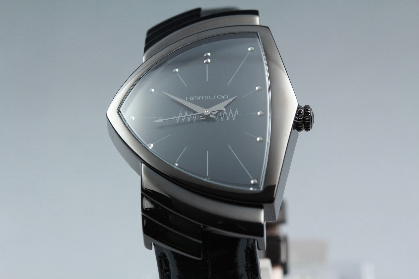 New Batt Hamilton Ventura Black H244010 Quartz Men's Watch 33mm JAPAN *N MINT