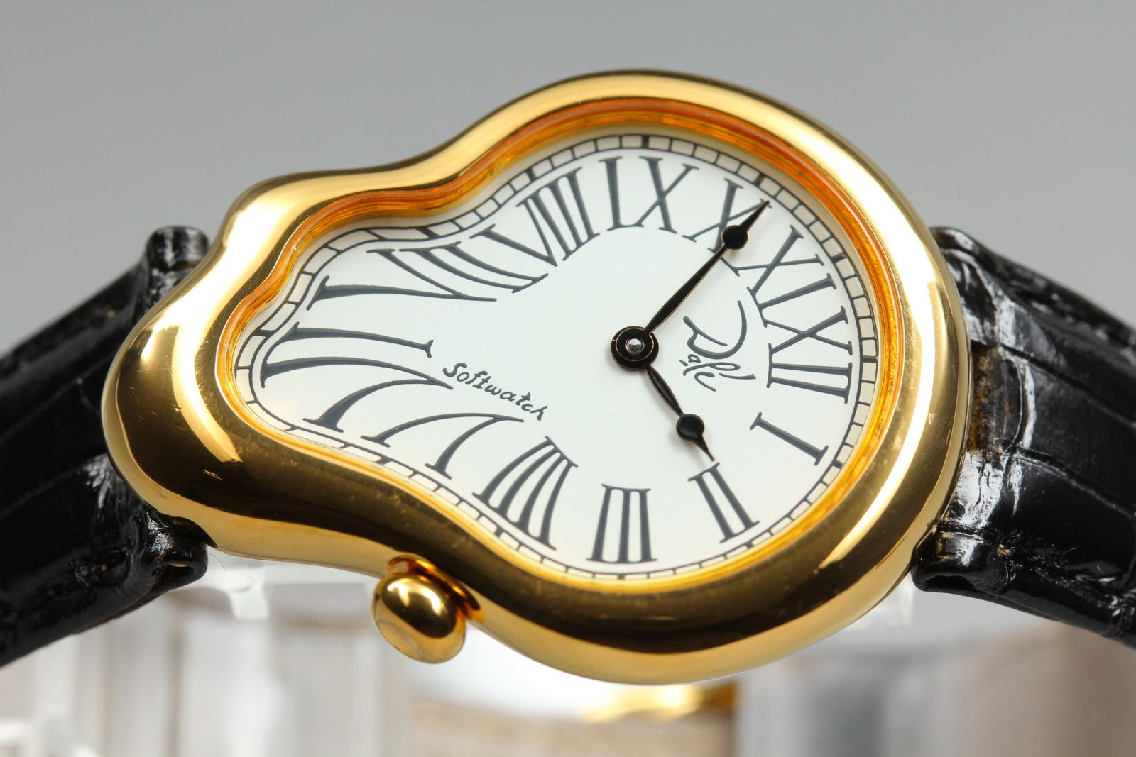 [Overhauled] Salvador Dali Softwatch 121257 32mm Gold Black Unisex Quartz Watch