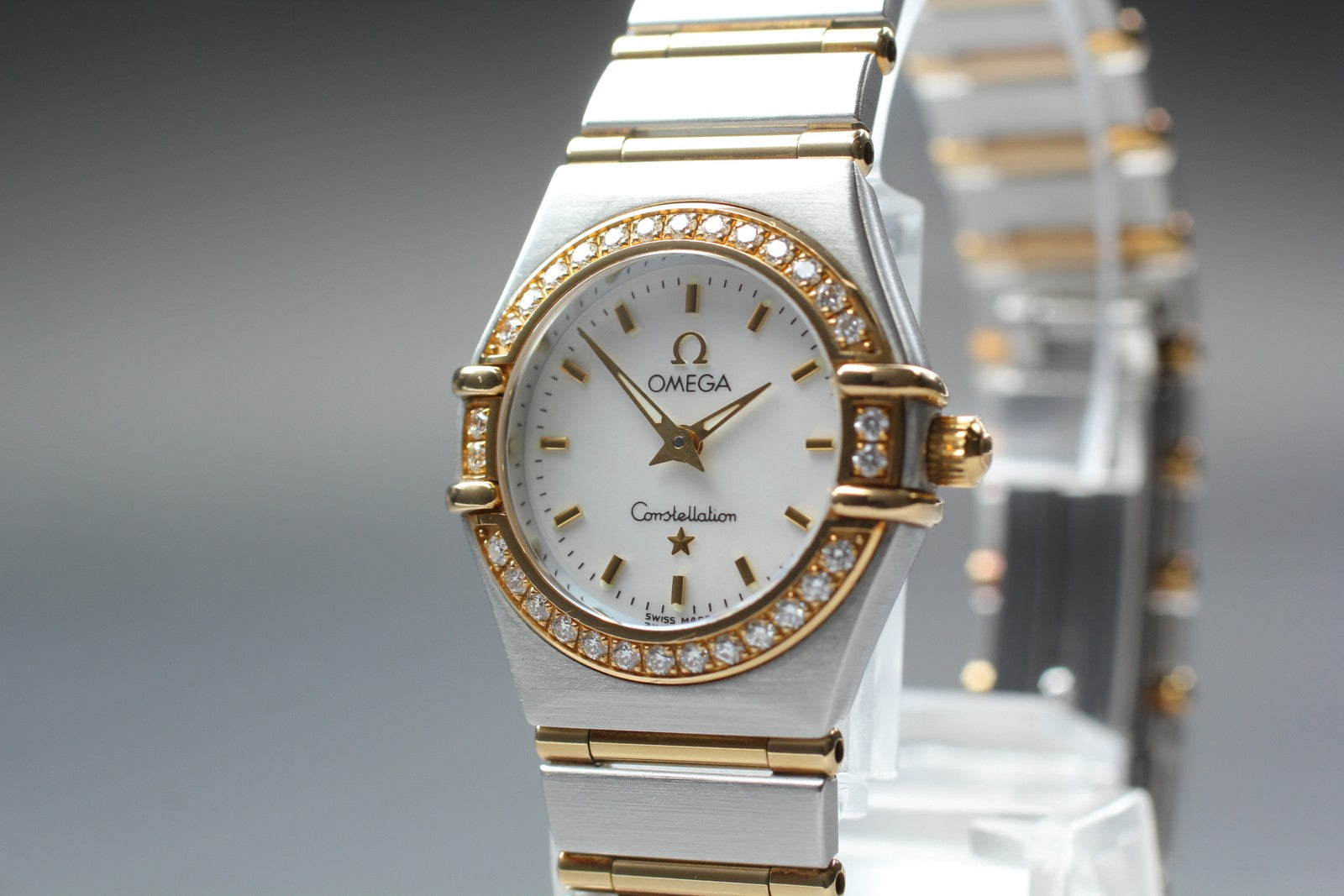 OMEGA Constellation Mini 895.1203 Cal.1456 Diamond 22mm Quartz Womens Watch