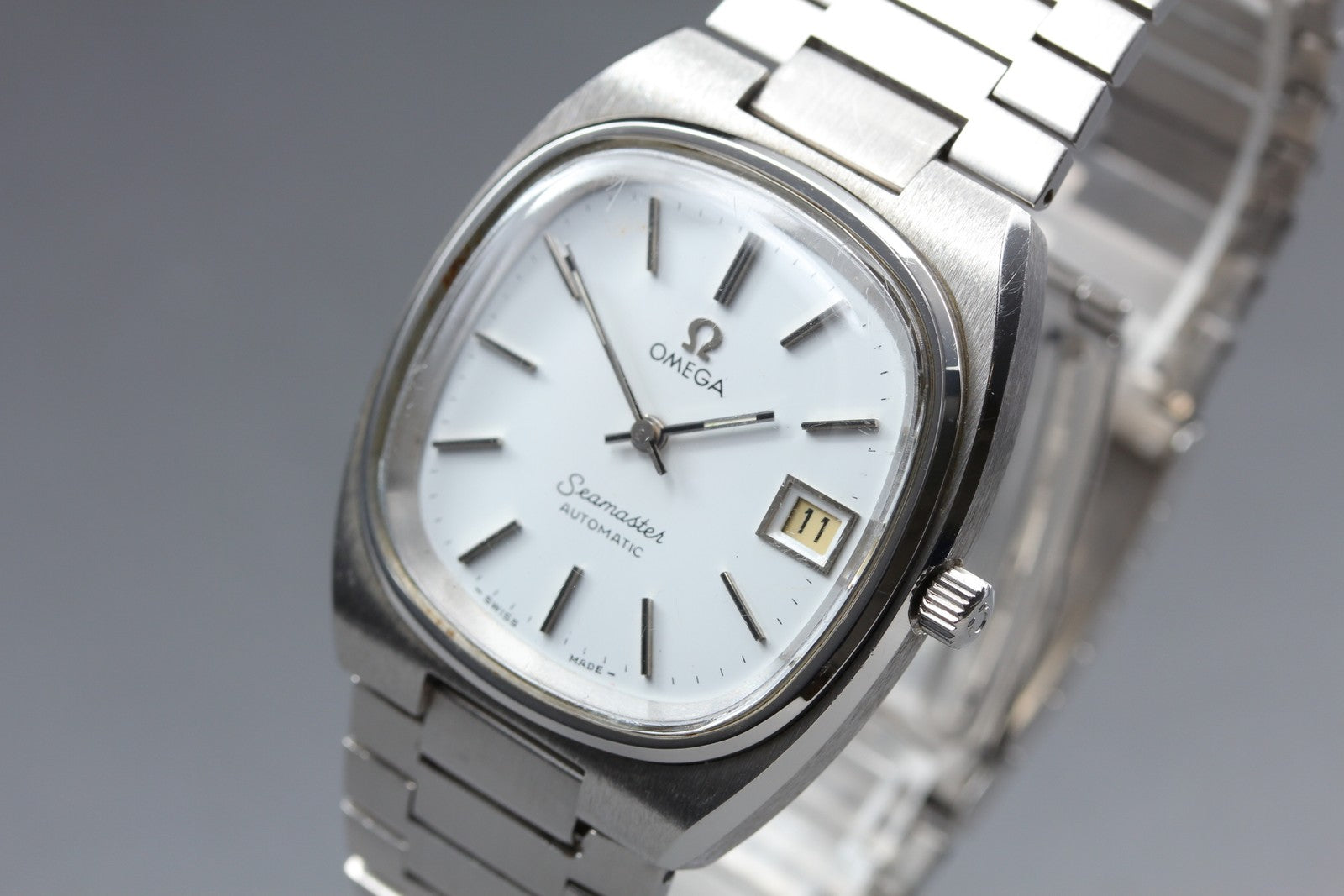 Vintage OMEGA Seamaster 166.0207 Silver Automatic Men's Watch 35mm JAPAN