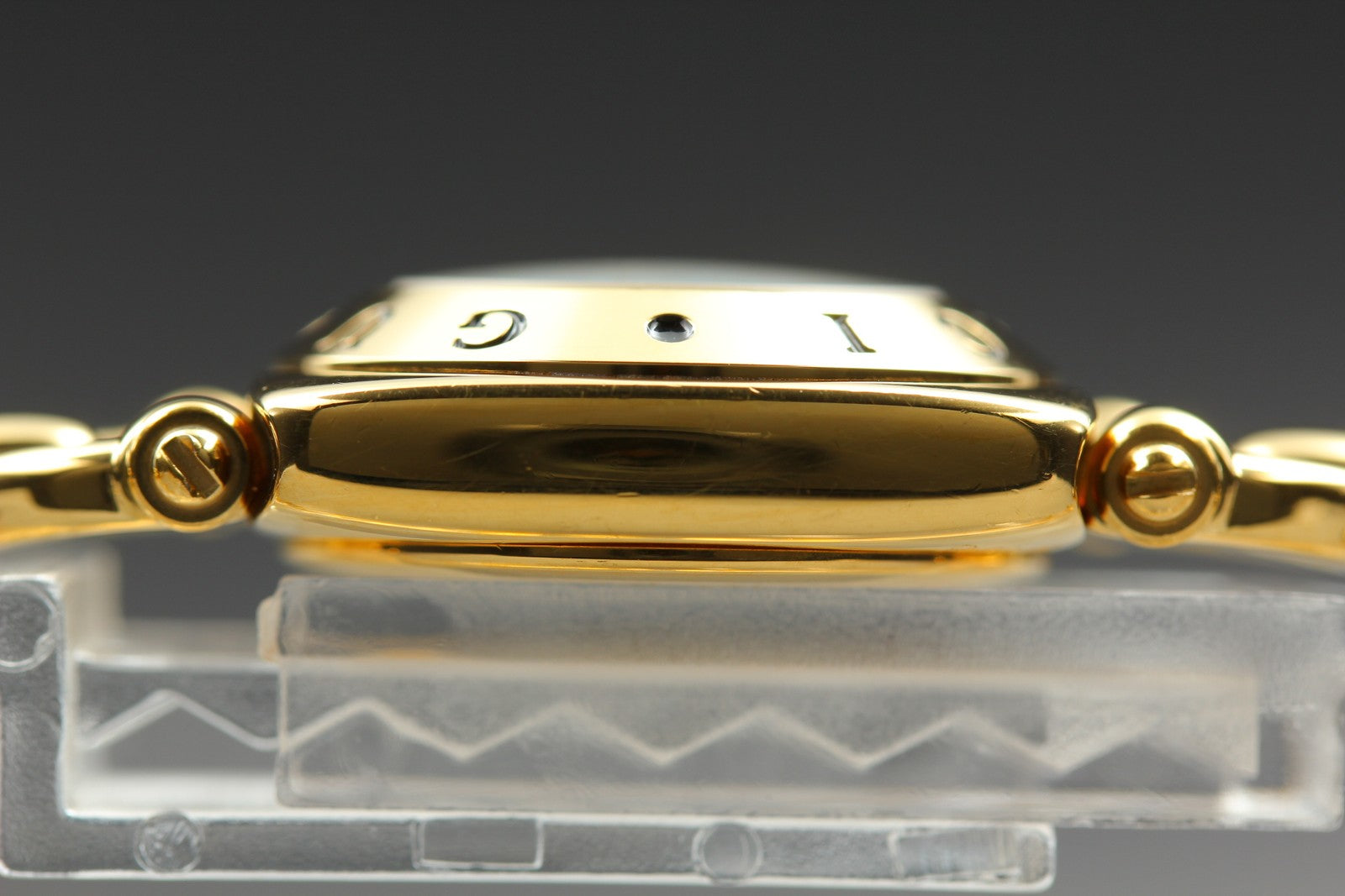 Vintage GUCCI Horsebit 6400L White Dial Gold 20mm Woman's Quartz Watch JAPAN