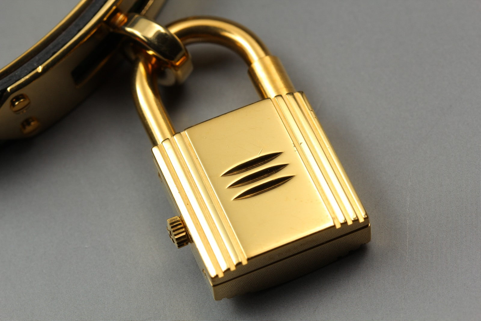 Overhauled [Exc+5 Box] HERMES Kelly Watch Gold Green "S" Woman's Quartz Watch