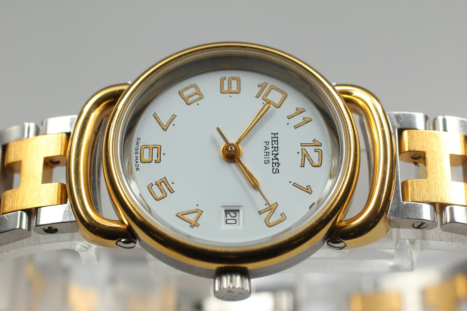 Vintage [Exc+5] Hermes Pullman Gold White Dial 24mm Date Woman's Quartz Watch