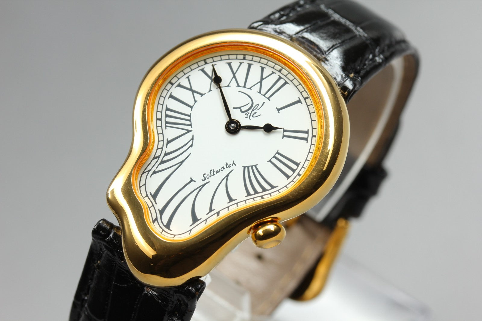 [Overhauled] Salvador Dali Softwatch 121257 32mm Gold Black Unisex Quartz Watch