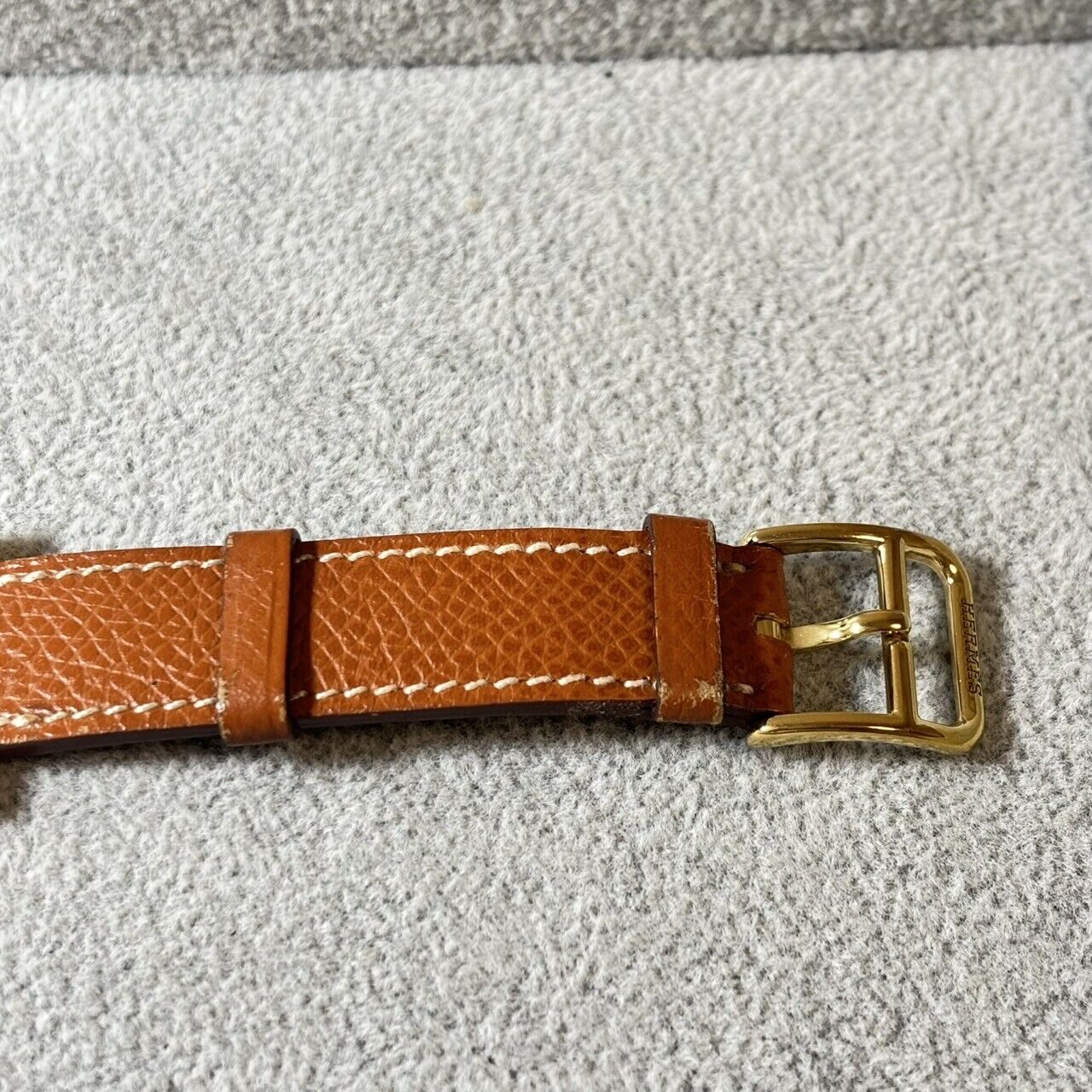 5405933