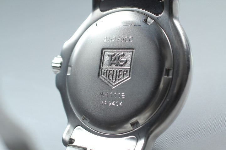 Rare TAG HEUER 6000 WH1118 Red Dial Quartz Men's Watch 37mm JAPAN