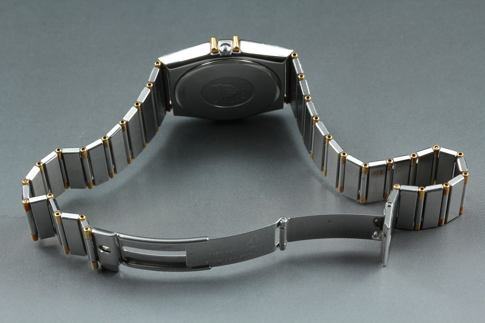 Vintage OMEGA Constellation Quartz White Dial Men's Watch 32mm From JAPAN