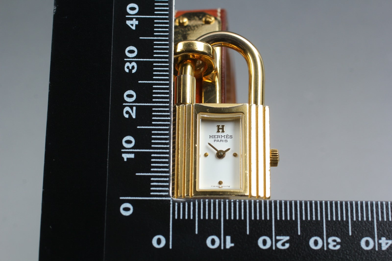 Overhauled [Exc+5 Box] HERMES Kelly Watch Gold Brown "I" Double Woman's Qz Watch