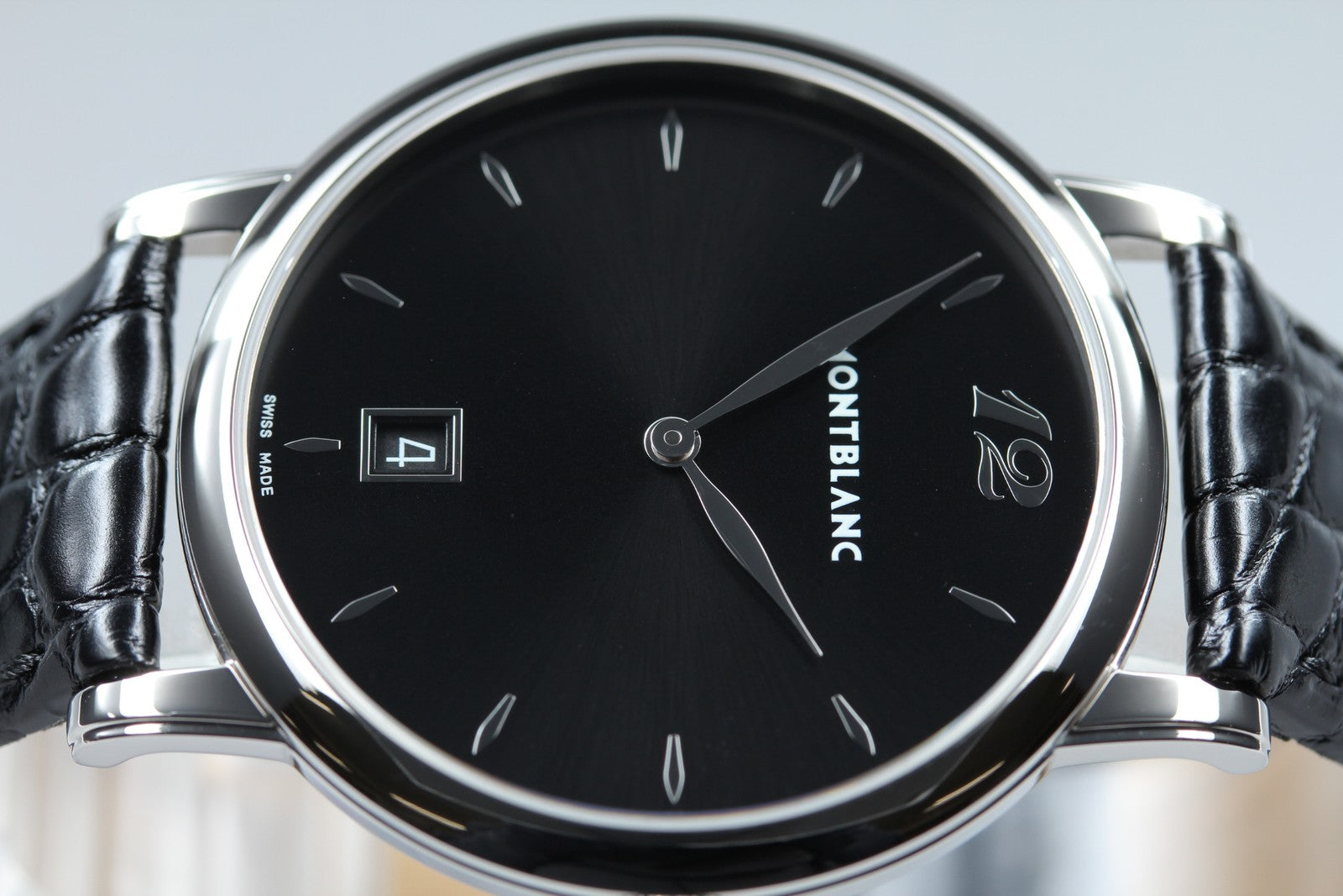 New Batt MONTBLANC Star Classic 7239 Quartz Black Men's Watch 38mm JAPAN Box