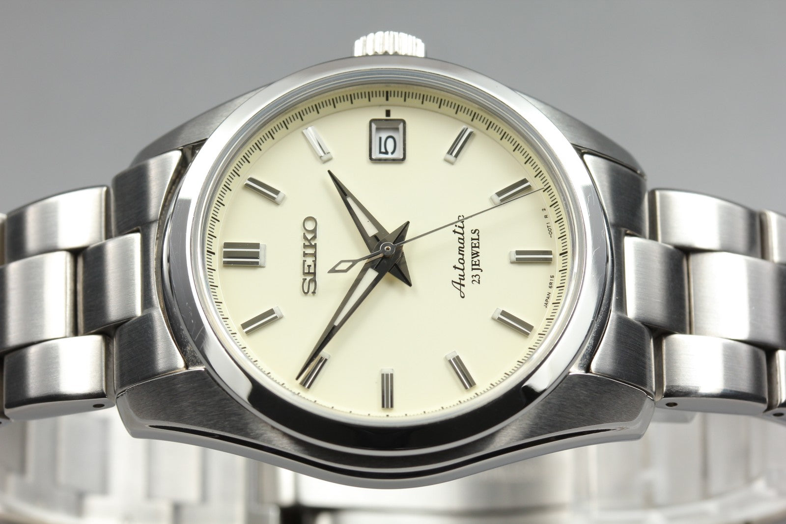SEIKO Mechanical 6R15-00C1 Automatic White Dial Date Men's Watch 37mm From JAPAN