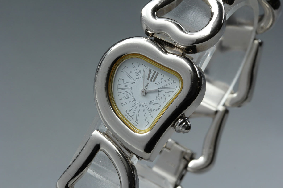 Yves Saint Laurent Heart Silver 4520-H15556 24mm Women's Watch Quartz Vintage