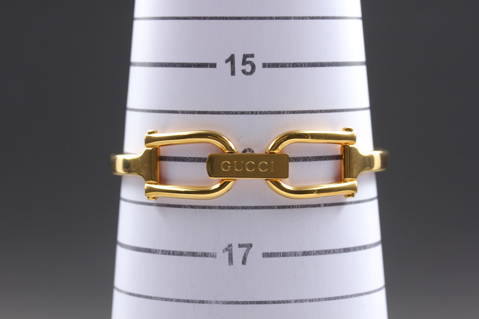 Vintage Gucci 1500L Shell Dial Gold 12mm Bangle Women's Quartz Watch  [w /Box]