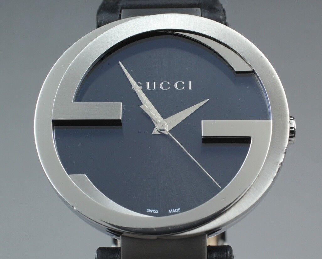 New Battery [Exc+5] GUCCI Interlocking 133.2 Black Silver Men's Qz Watch JAPAN
