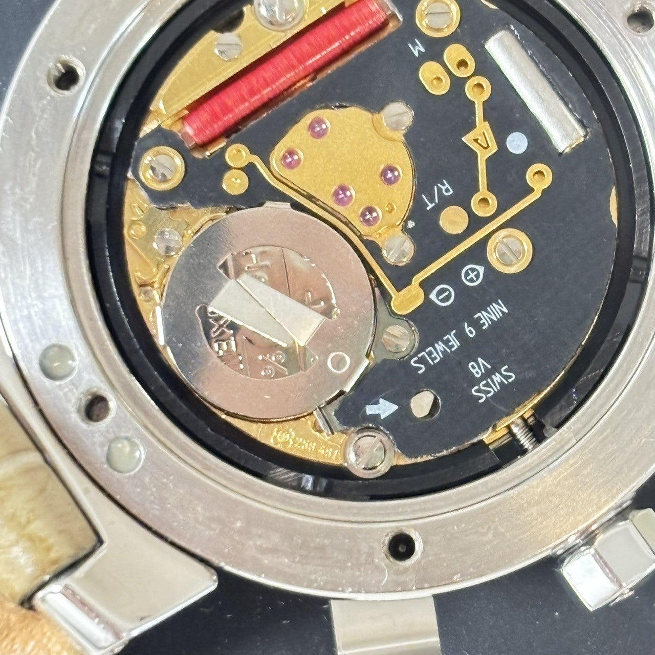 [Exc+5 Box] Louis Vuitton Tambour Q1212 28mm Women's Quartz Watch From JAPAN