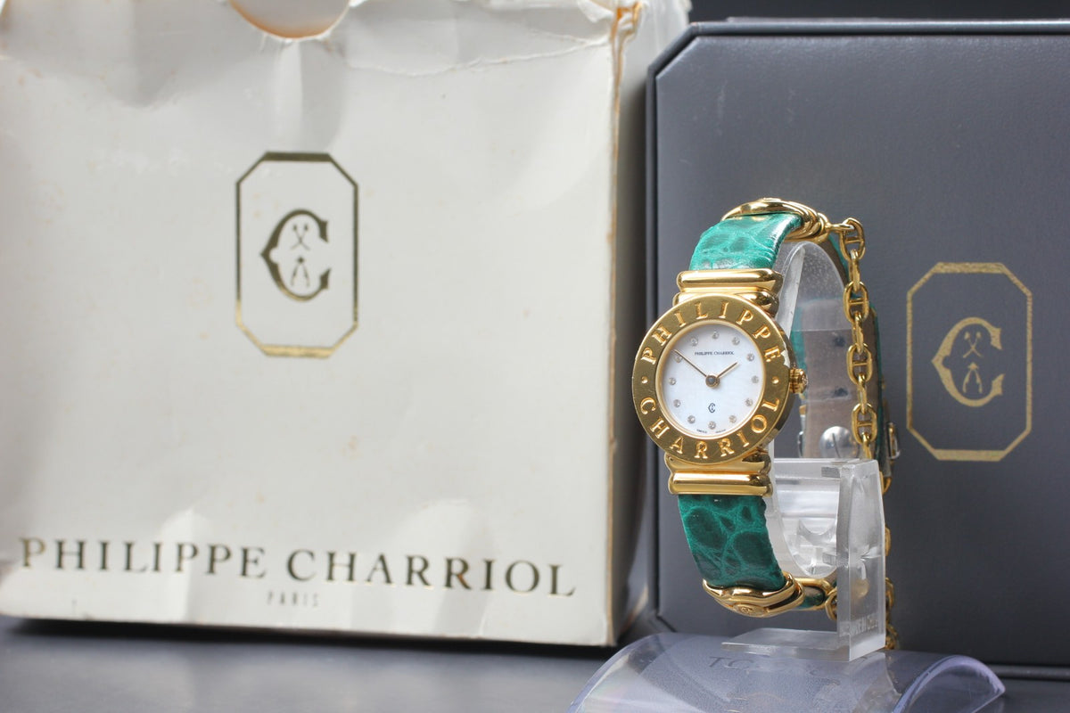 PHILIPPE CHARRIOL 7007901 White Dial Quartz Women's Watch 24mm JAPAN Box
