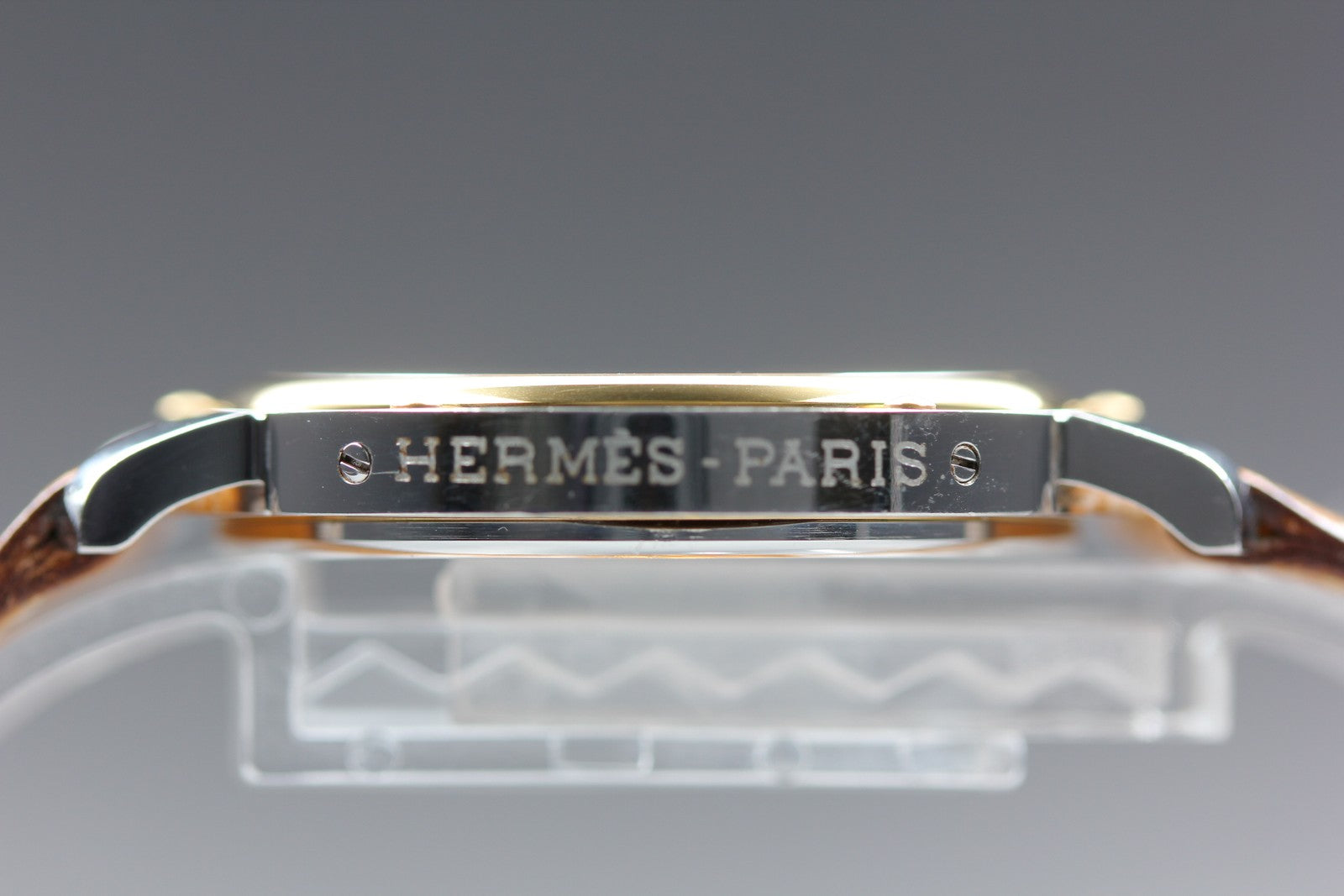 Vintage Hermes Clipper 34mm White Dial Brown Date Unisex Watch Quartz  [w/Box]
