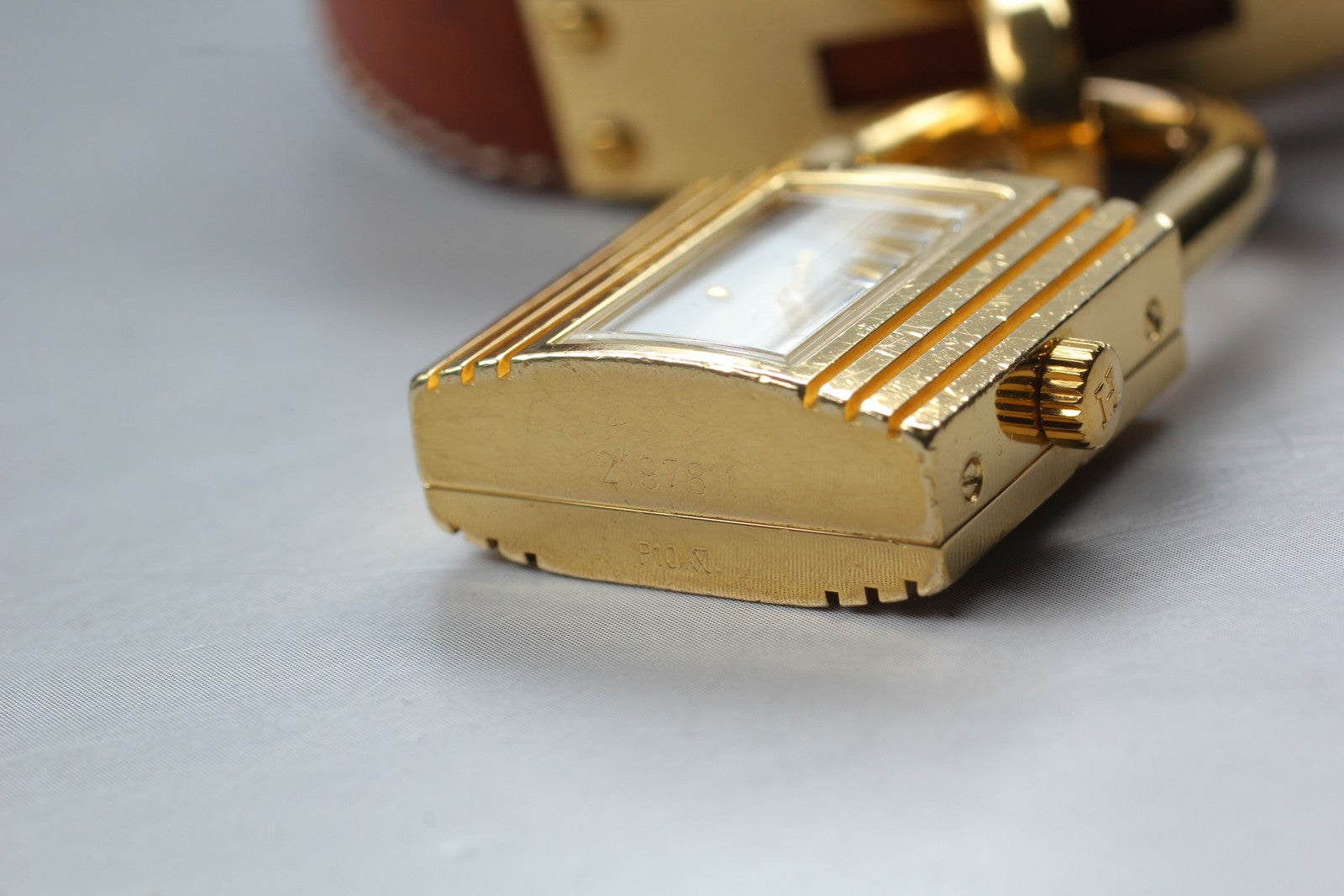 Overhauled [Exc+5 Box] HERMES Kelly Watch Gold Brown "I" Double Woman's Qz Watch