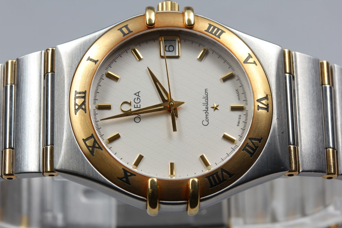 New Batt Vintage OMEGA Constellation 1312.3 Quartz Men's Watch 33mm From JAPAN