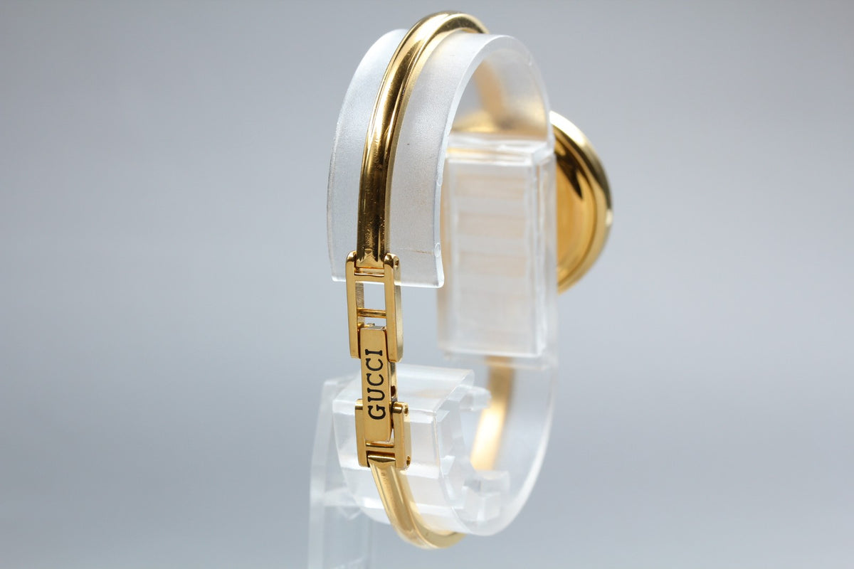 [Overhauled] Gucci Change Bezel 11/12.2 Black Dial Gold Women's Quartz Watch