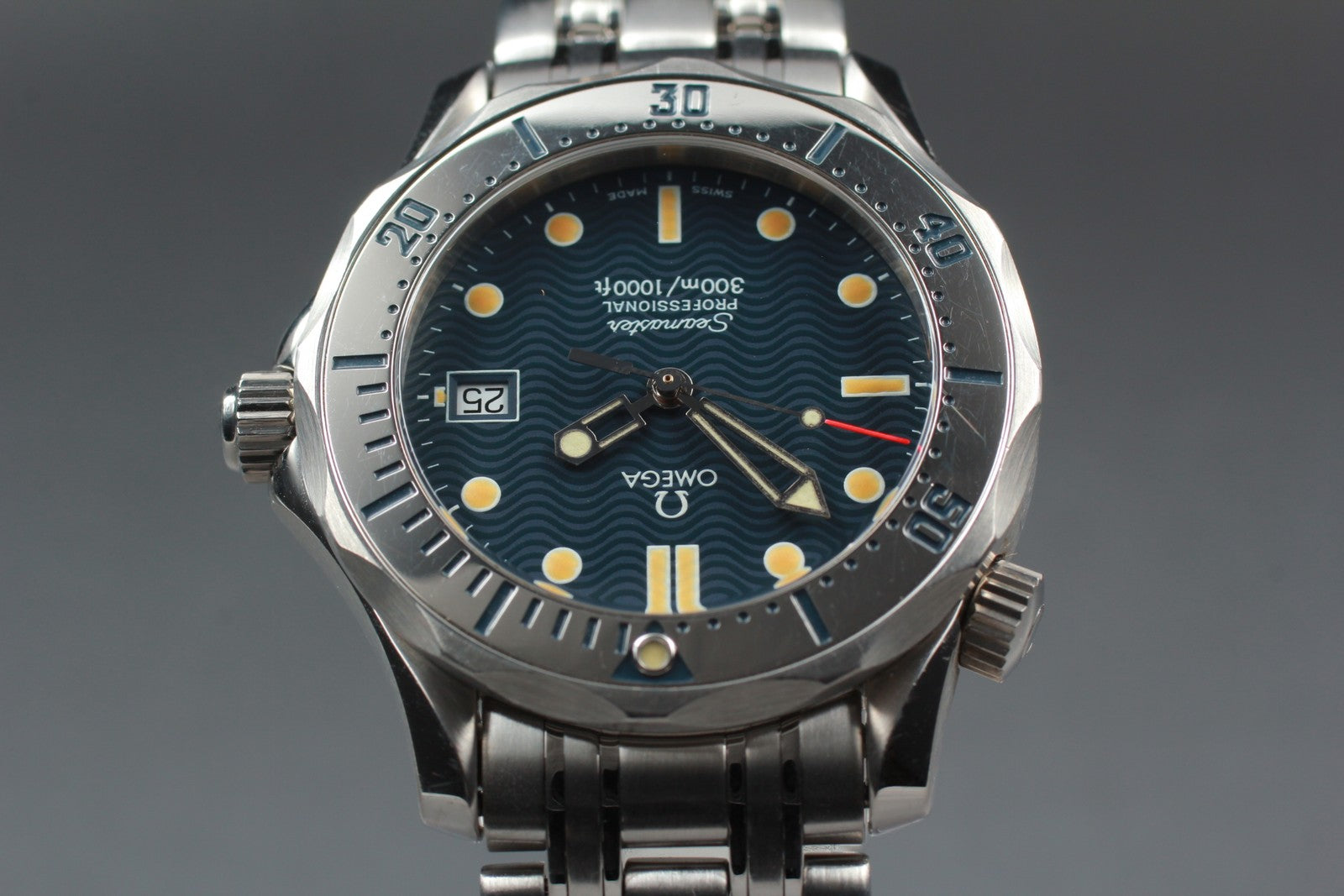 New Batt[Exc+5] OMEGA Seamaster Professional 2562.8 Quartz Men's Watch 37mm JP