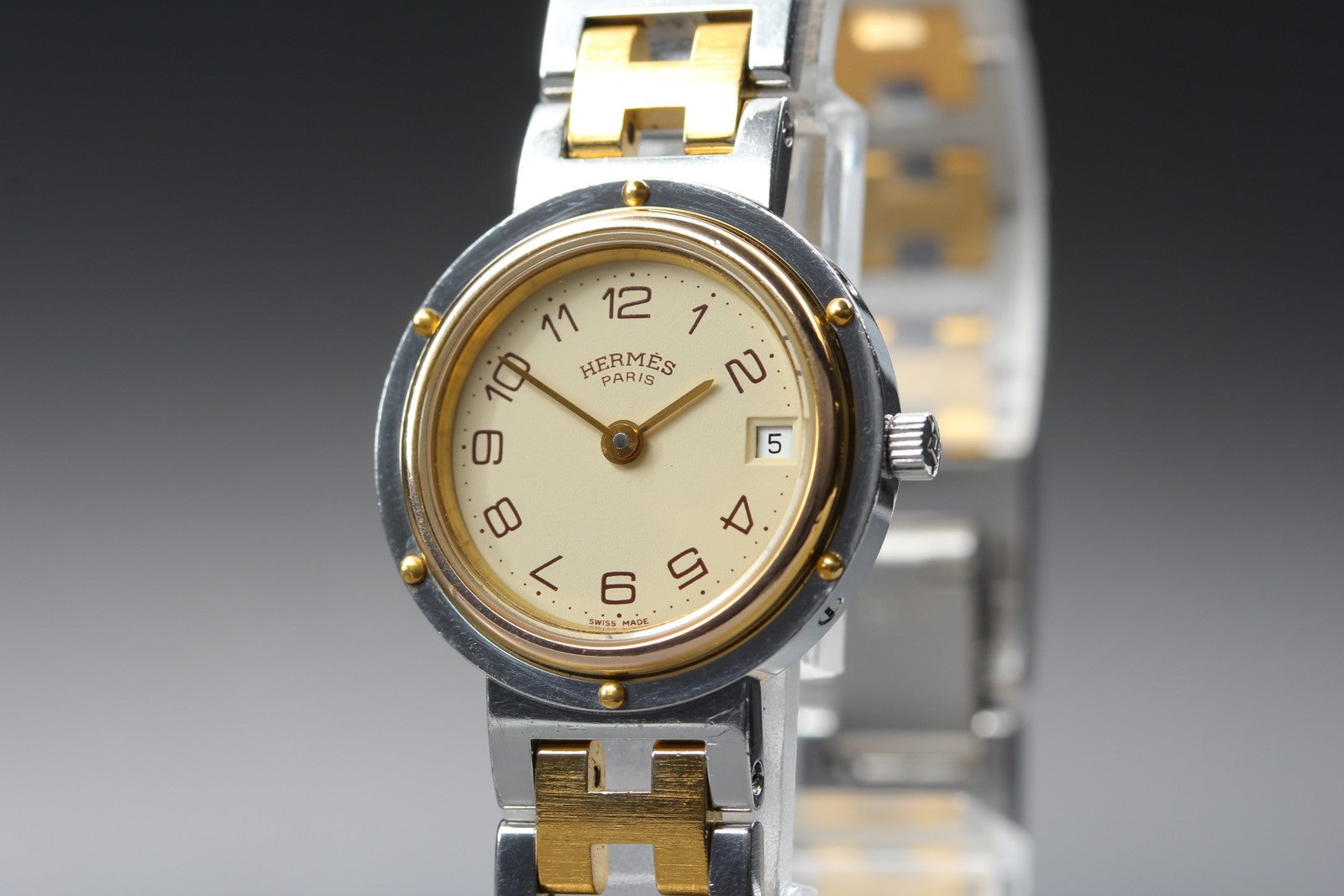 Vintage Hermes Clipper 24mm Ivory Dial Gold Woman's Watch Quartz [w /Box]